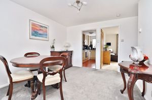 Dining Room - click for photo gallery